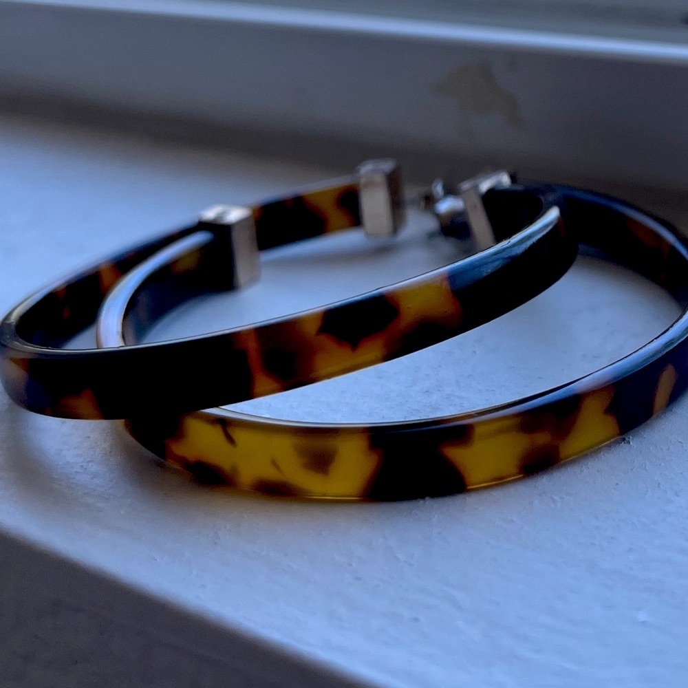Tortoise Shell Hoop Earrings